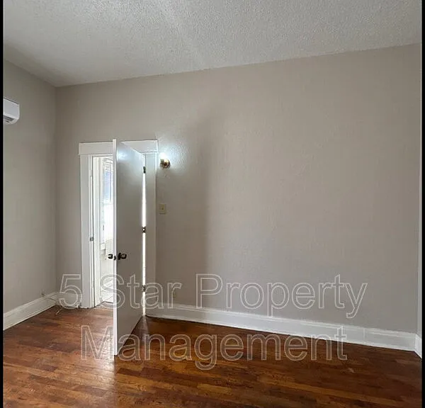 1114 N El Paso St #5 — Photo 14