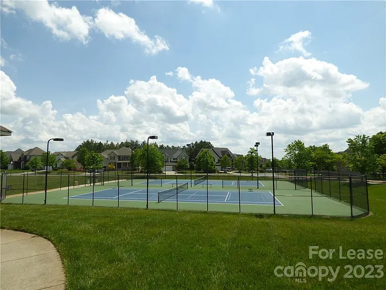 10345 Falling Leaf Dr NW — Photo 39