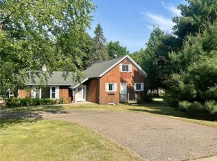 904 Jefferson Ave, Chippewa Falls, WI 54729