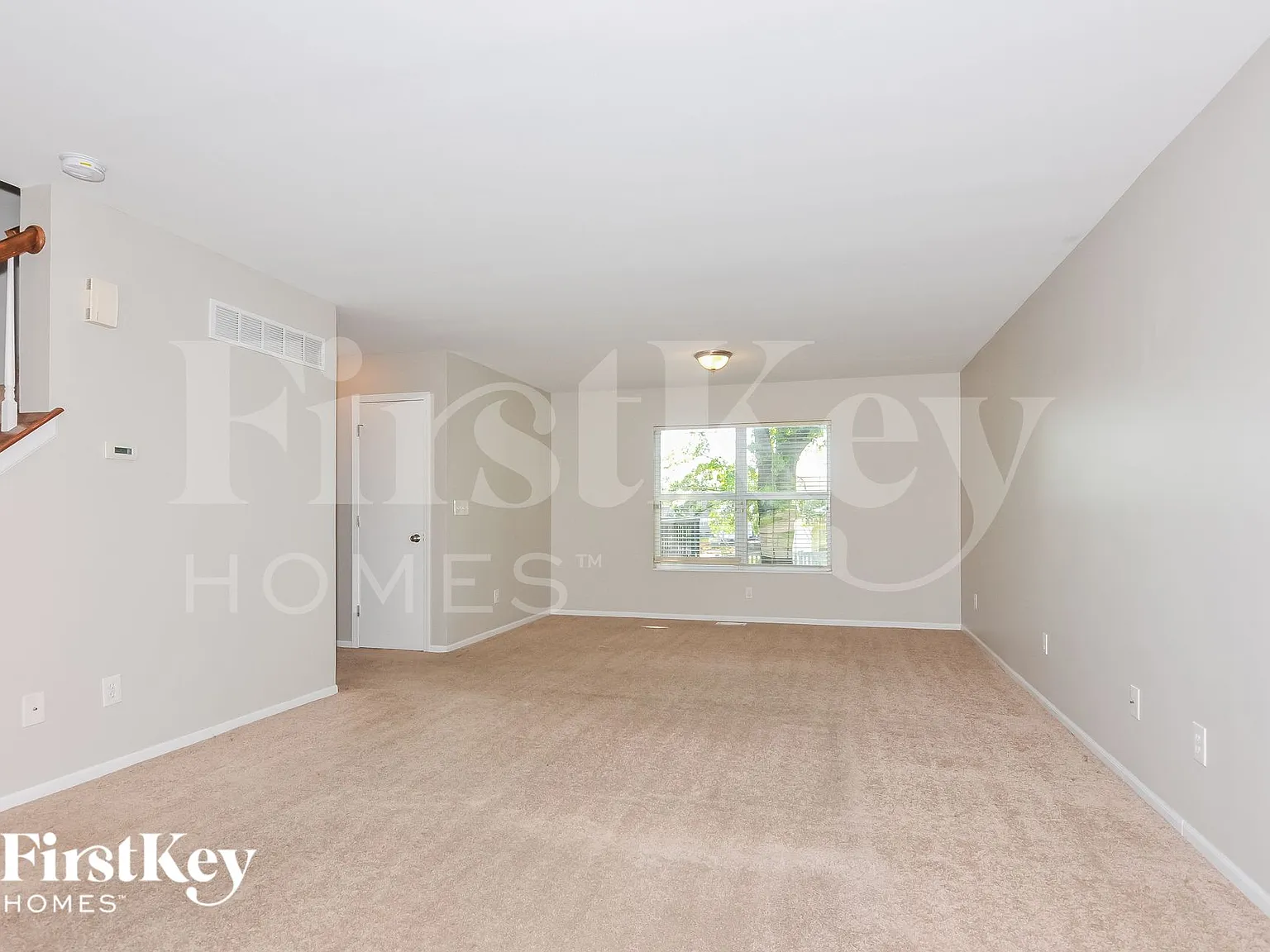 3 bed, 2.0 bath, 1772 sqft, $2,810 — Photo 3