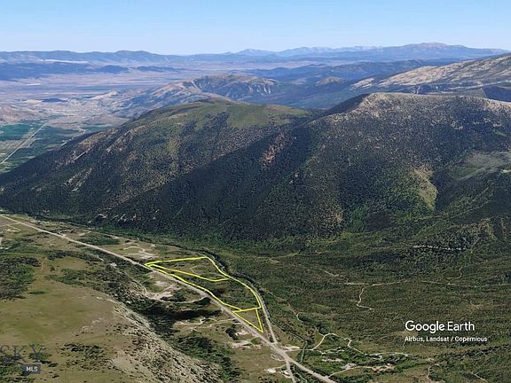 3rd image of 44 Two Meadows Rd