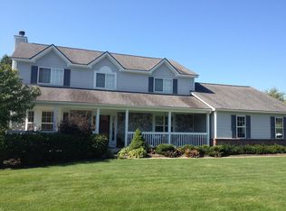 4969 Menominee Ln, Clarkston, MI 48348