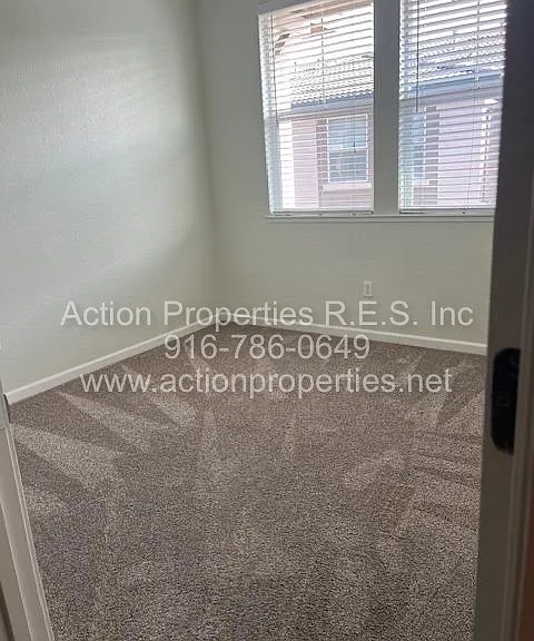 2308 Las Palomas Loop — Photo 11