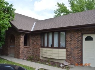 218 E Church St, Cook, NE 68329
