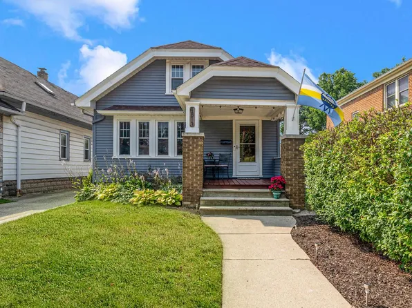 4813 West Wells STREET, Milwaukee, WI 53208