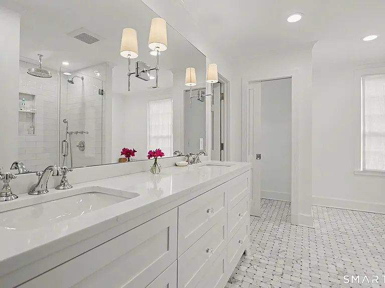 222 Sunnieholme Dr — Photo 12