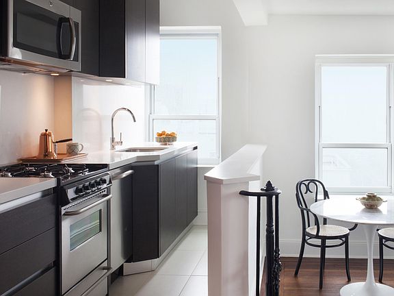 4th image of 501 W 113th St APT 1405