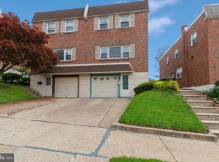 7333 Hill Rd, Philadelphia, PA 19128