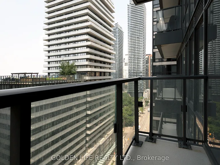 955 Bay St #1614 — Photo 8