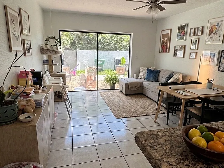 8745 SW 154th Circle Pl #6H — Photo 3