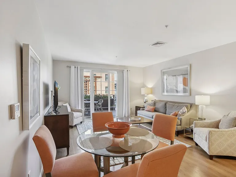 The Residences at Portwalk Place — Photo 7