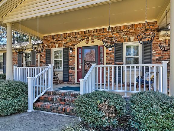 4th image of 326 Townes Rd