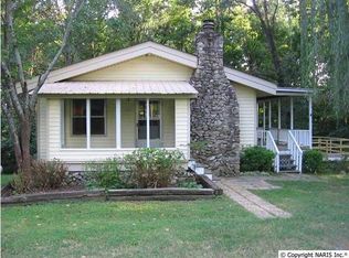 1140 Leeth Gap Cutoff Rd, Boaz, AL 35956