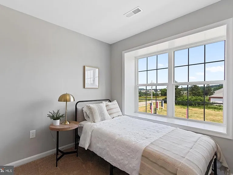304 Avon Dr — Photo 18