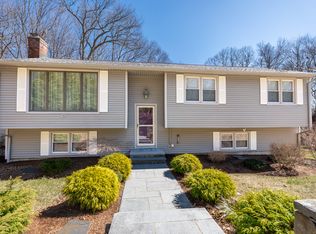 193 Old Coach Hwy, Hamden, CT 06518