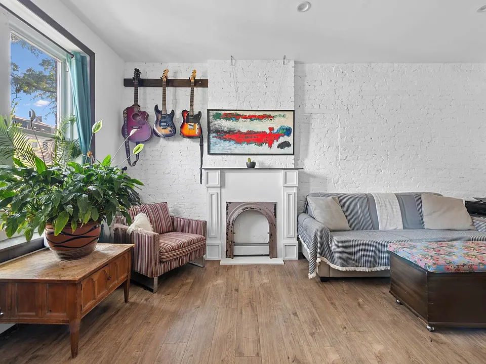 715 Madison St #2