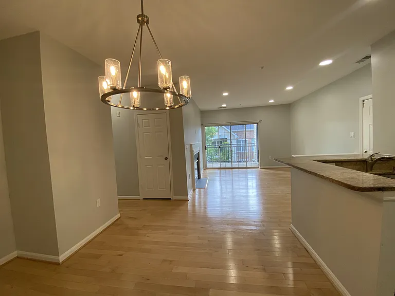 4137 Fountainside Ln #202 — Photo 5