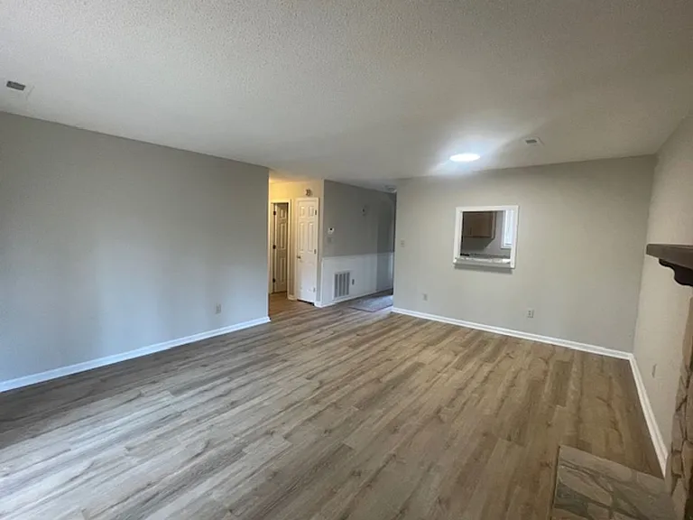 123 Cloister Oaks Cir — Photo 3