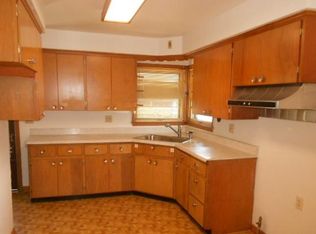 2431 Jean Ave, Racine, WI 53404