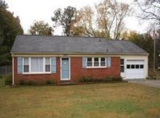 609 Berkshire Dr, Garner, NC 27529
