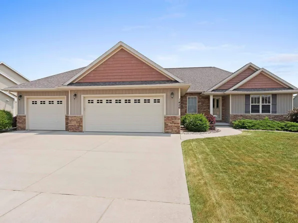 1426 Lear Ln, De Pere, WI 54115