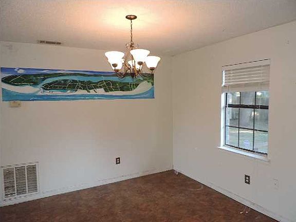 2nd image of 630 Mountain Dr