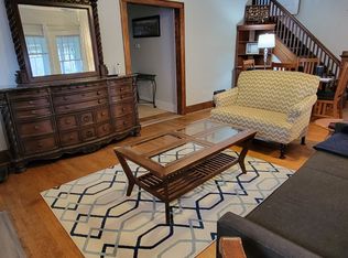 2529 Parkview Ave APT 1, Kalamazoo, MI 49008