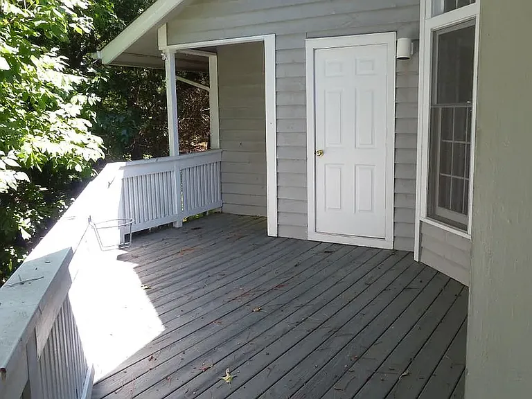 309 Kirkwood Dr — Photo 6