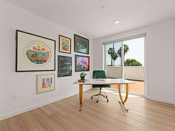 2nd image of 1759 N Gower St #406