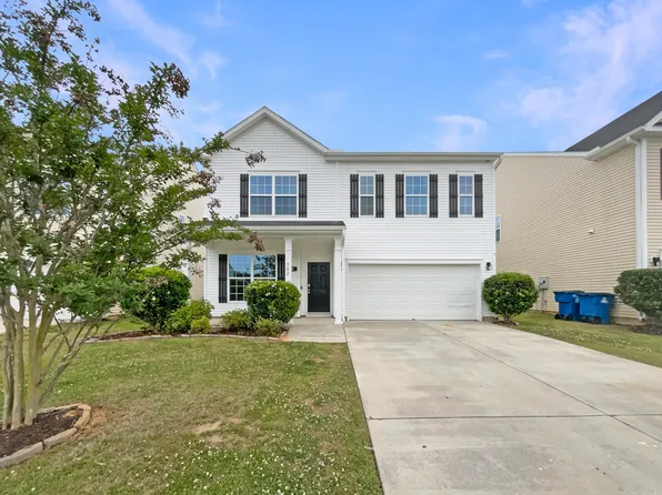 982 Augustine Ct, Summerville, SC 29483