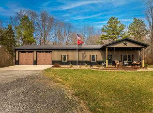 475 Blue Earth Ln, Harrisburg, IL 62946