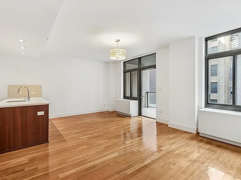 33 Caton Pl #6D — Photo 4