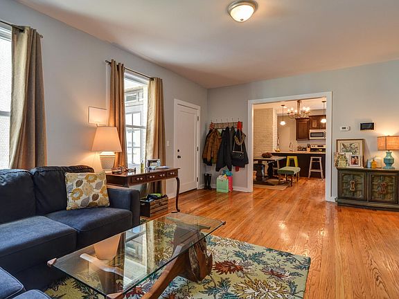 2nd image of 611 Madison St APT 302