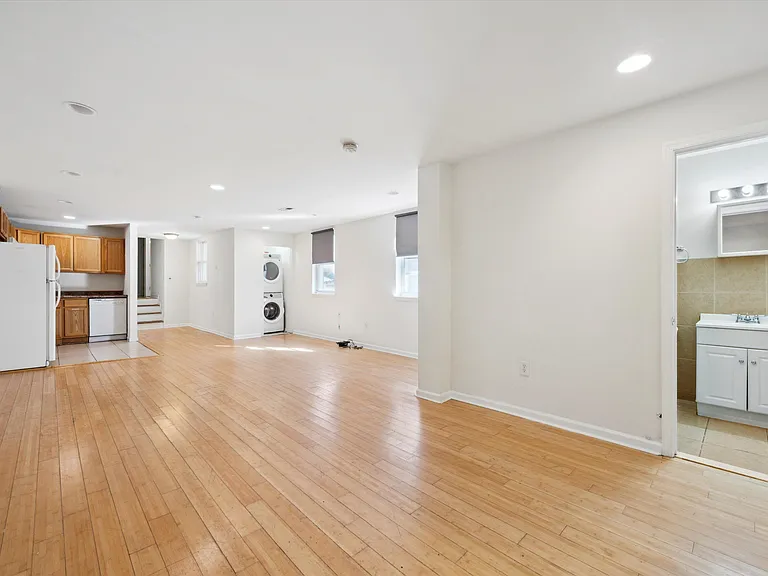 1708 N 18th St #2 — Photo 15