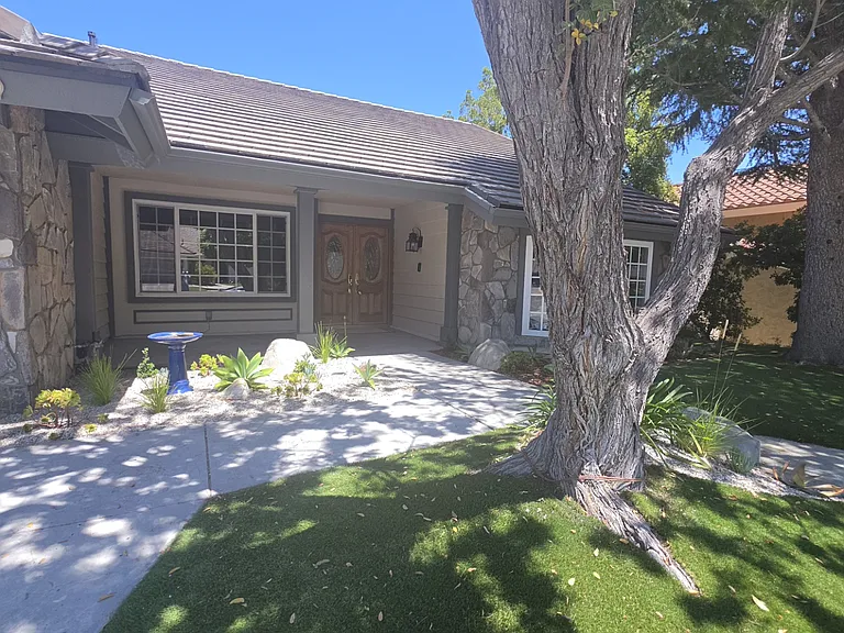 2794 Parkview Dr — Photo 1