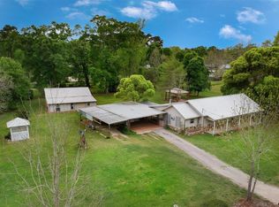 999 Cherry Creek Rd, Dayton, TX 77535