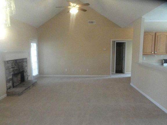 3rd image of 6132 Hulsey Dr