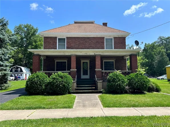 123 Buffalo St, Gowanda, NY 14070