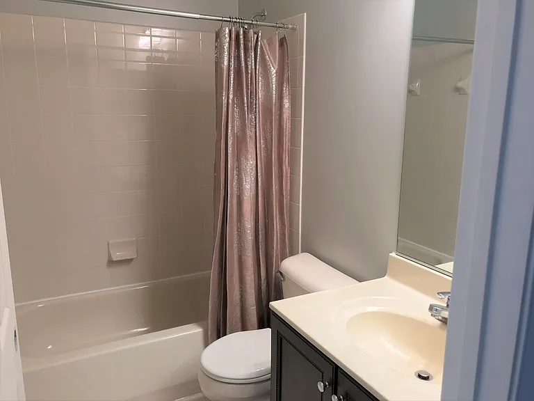 Upstairs Hall Bath