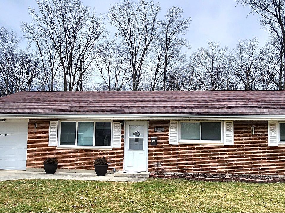 1st image of 715 Gloria Ave