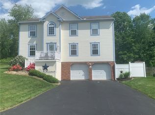 214 Arlington Pl, Greensburg, PA 15601