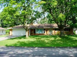 5934 Elden Dr, Sylvania, OH 43560