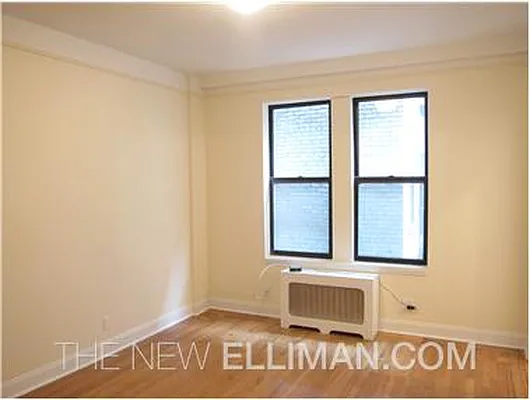 Rented by Douglas Elliman | media 27