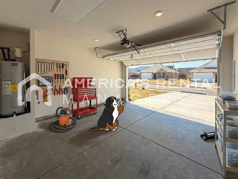 113 Jonboy Ave — Photo 36