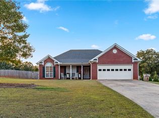 1016 Easy St, Winder, GA 30680