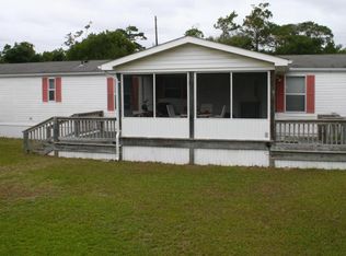 123 Sea Oats Dr, Emerald Isle, NC 28594