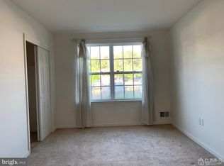 1182 Morning Glory Dr #1182, Monroe Township, NJ 08831