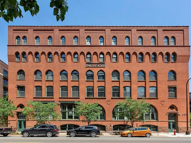 400 N 1st St #207 — Photo 24
