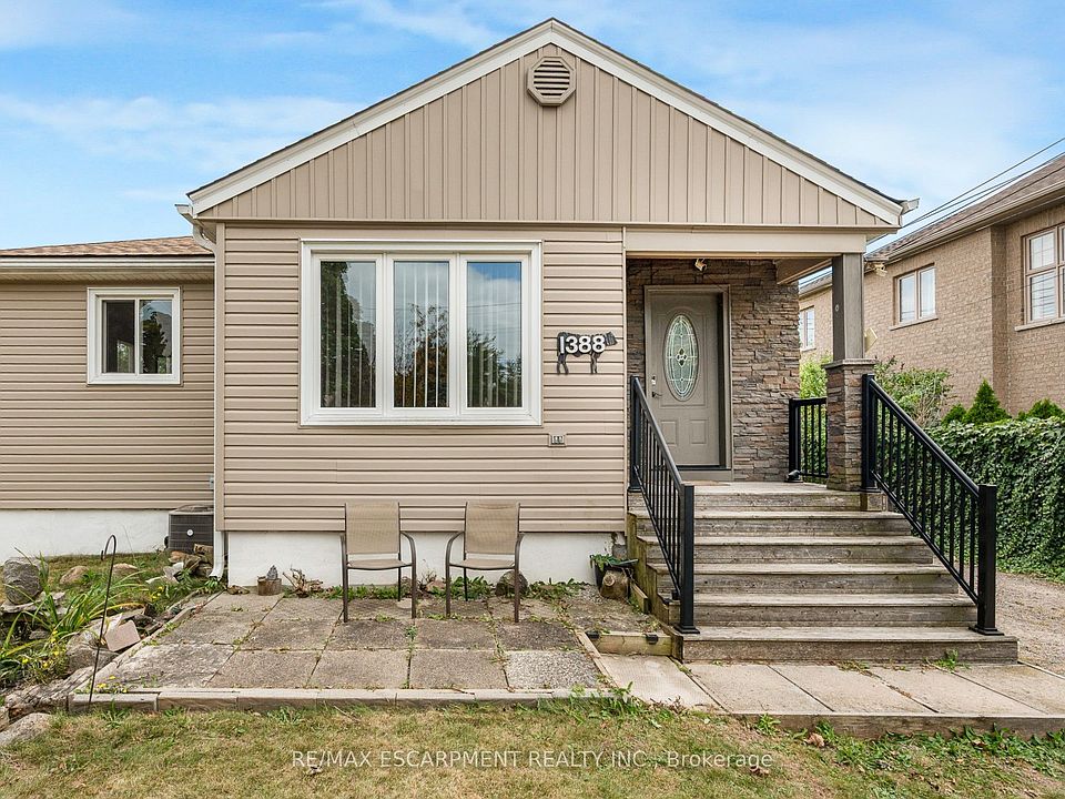 1st image of 1388/1390 Leighland Rd