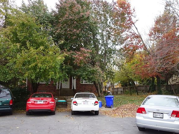 3rd image of 816 Greenwood Cir APT 2
